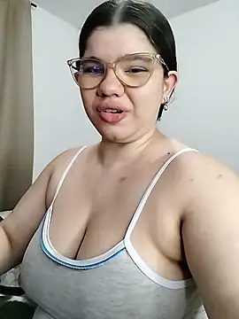 Snapshot of Danzel1105 chatting on 05-16-26, 12:26 Danzel1105 online show from 05-16-26, 12:26