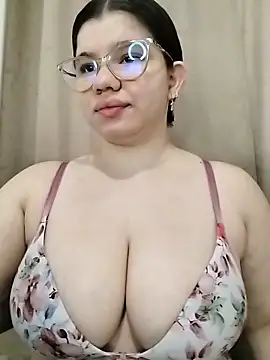 Danzel1105 online show from 02-08-26, 12:47