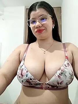 Danzel1105 online show from 03-01-25, 05:42