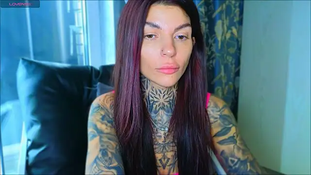 Snapshot of tattooedBabyy chatting on 04-28-26, 10:19 tattooedBabyy online show from 04-28-26, 10:19