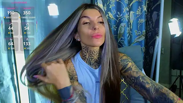 Snapshot of tattooedBabyy chatting on 10-10-25, 08:15 tattooedBabyy online show from 10-10-25, 08:15