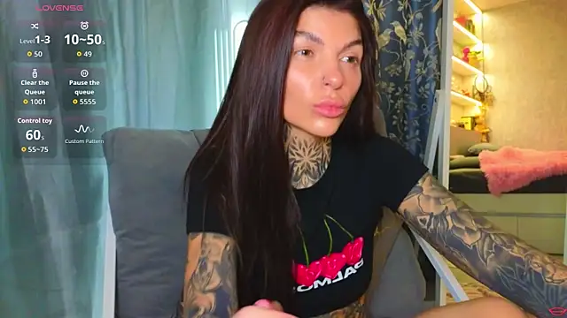 tattooedBabyy online show from 04-12-26, 10:18