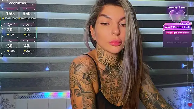 Snapshot of tattooedBabyy chatting on 03-03-25, 08:08 tattooedBabyy online show from 03-03-25, 08:08