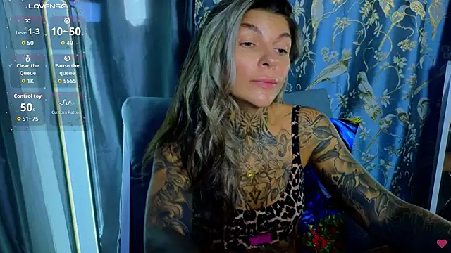 tattooedBabyy online show from 11-10-25, 10:42