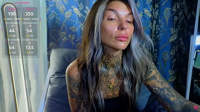 tattooedBabyy online show from 10-29-25, 07:51