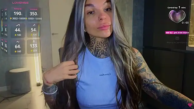 Snapshot of tattooedBabyy chatting on 09-14-25, 07:31 tattooedBabyy online show from 09-14-25, 07:31