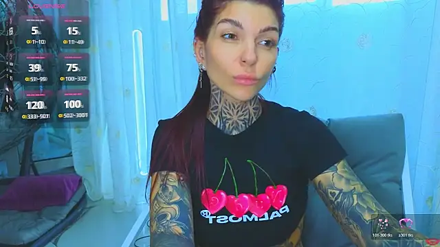 Snapshot of tattooedBabyy chatting on 06-06-26, 12:21 tattooedBabyy online show from 06-06-26, 12:21