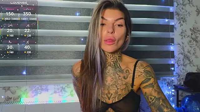 Snapshot of tattooedBabyy chatting on 03-02-25, 10:37 tattooedBabyy online show from 03-02-25, 10:37