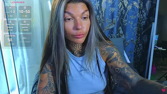 tattooedBabyy online show from 10-26-25, 08:37