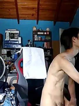 Snapshot of takumysexy chatting on 12-14-25, 01:39 takumysexy online show from 12-14-25, 01:39