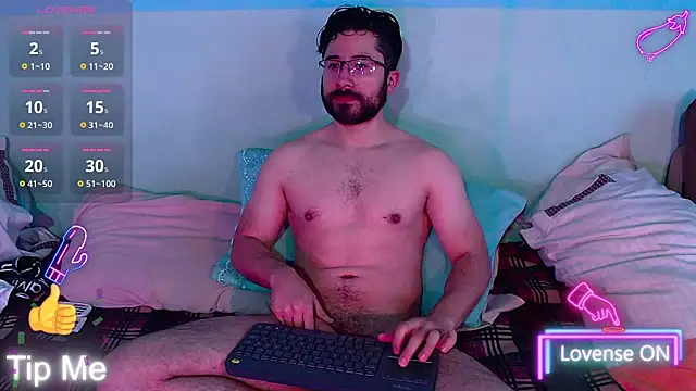 teddy foster online show from 10-17-25, 01:46