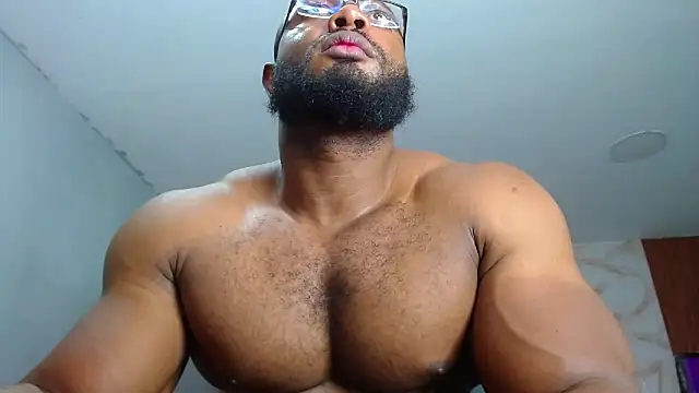 Snapshot of George_Dominator chatting on 03-06-25, 11:42 George Dominator online show from 03-06-25, 11:42