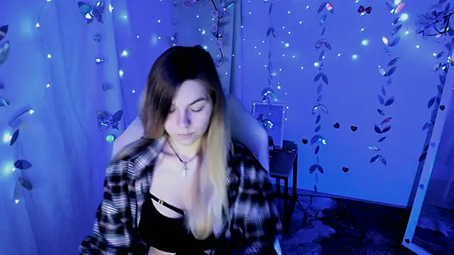 Sweet me  online show from 05-04-26, 04:27