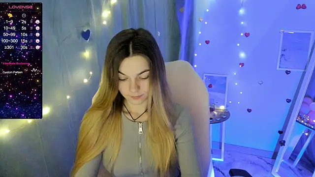 Sweet me  online show from 03-14-25, 07:26