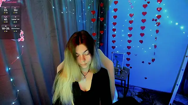 Snapshot of Sweet_me_ chatting on 04-13-26, 05:55 Sweet me online show from 04-13-26, 05:55