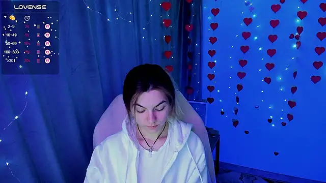 Sweet me  online show from 02-26-26, 06:57