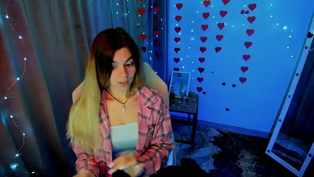 Snapshot of Sweet_me_ chatting on 04-09-26, 05:42 Sweet me online show from 04-09-26, 05:42