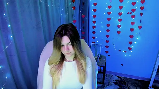 Snapshot of Sweet_me_ chatting on 03-30-26, 06:04 Sweet me online show from 03-30-26, 06:04