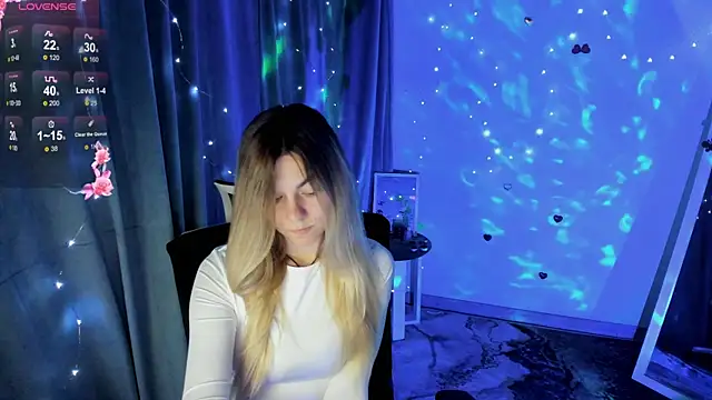 Sweet me  online show from 11-04-25, 07:12