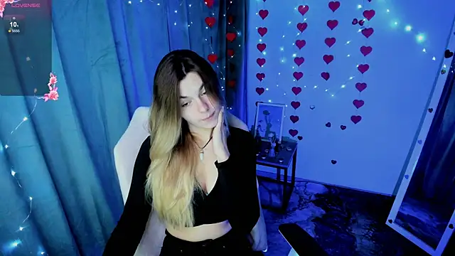 Snapshot of Sweet_me_ chatting on 04-11-26, 05:48 Sweet me online show from 04-11-26, 05:48