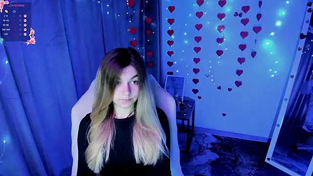 Snapshot of Sweet_me_ chatting on 03-29-26, 05:53 Sweet me online show from 03-29-26, 05:53