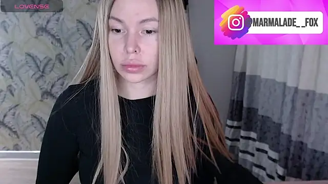 Snapshot of Marmalade_Fox chatting on 05-18-26, 04:23 Marmalade Fox online show from 05-18-26, 04:23