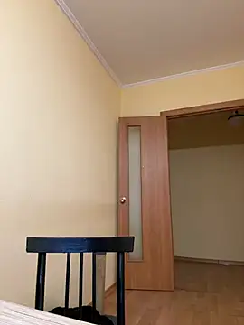 Snapshot of Crayzy_Luv chatting on 02-24-25, 04:47 Crayzy Luv online show from 02-24-25, 04:47