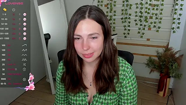 Lexy flower online show from 09-19-25, 12:42