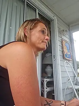 Dixiefaye Pika online show from 12-01-25, 07:37