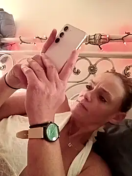 Dixiefaye Pika online show from 12-17-25, 08:19