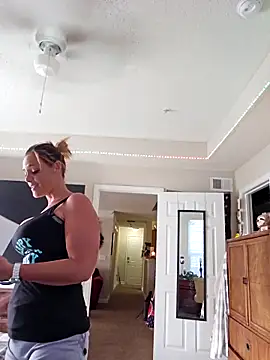 Dixiefaye Pika online show from 04-14-26, 10:37