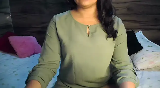 Trezza online show from 03-06-25, 06:26