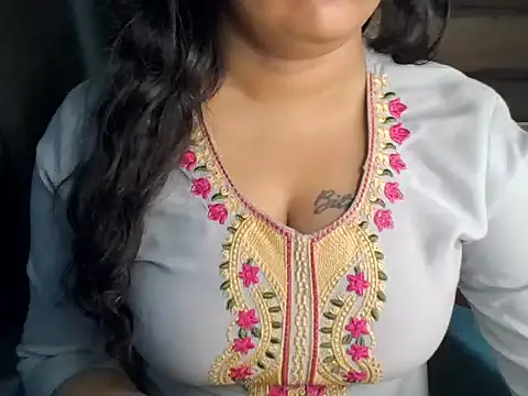 Trezza online show from 10-17-25, 08:21