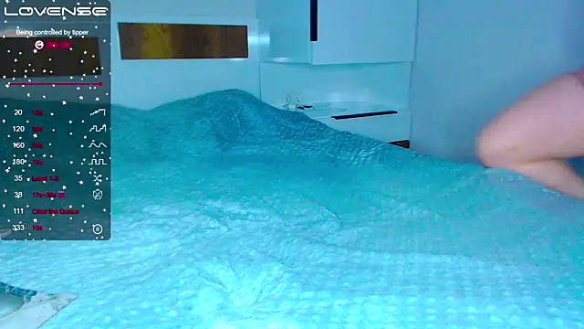 kitti kaattt online show from 03-19-25, 11:39