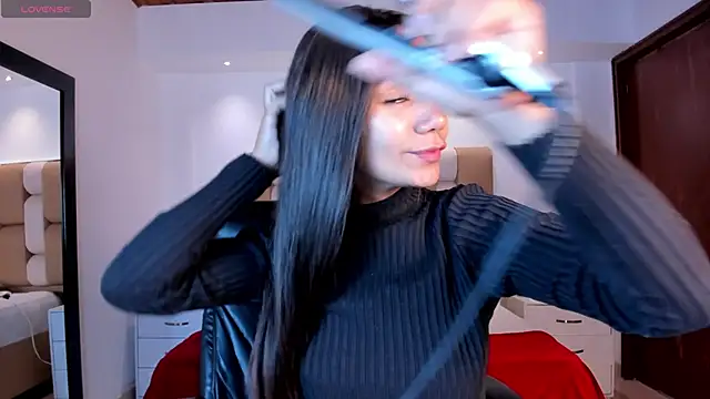 martina mancini online show from 03-21-25, 11:44