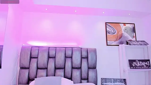 martina mancini online show from 09-25-25, 01:17