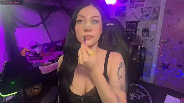 marleymaxwell online show from 05-15-26, 04:54
