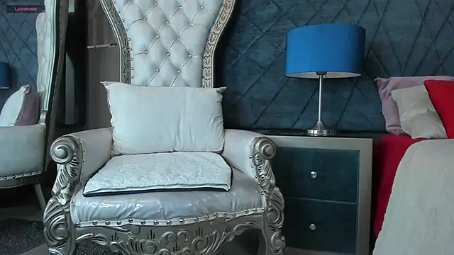 Janna Rousse  online show from 09-18-25, 11:46