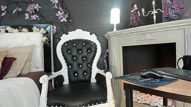 Janna Rousse  online show from 03-12-25, 12:26