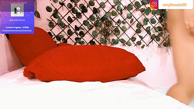 emyhouston00 online show from 03-12-25, 03:46