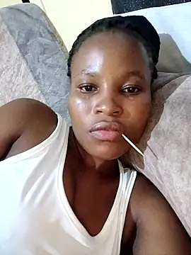 petite babe online show from 03-20-26, 07:04