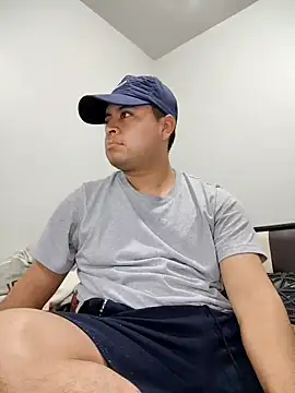 Potro23hotzen online show from 12-16-24, 07:54