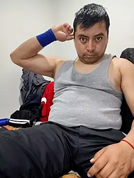 Potro23hotzen online show from 03-16-25, 06:12