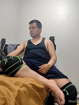 Potro23hotzen online show from 09-08-25, 11:48