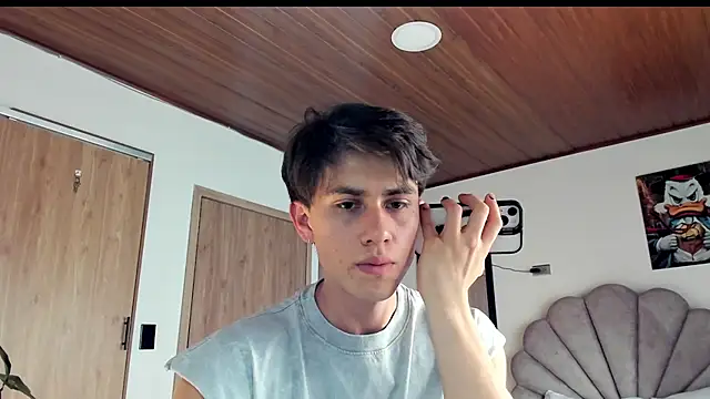 Snapshot of manucute_23_ chatting on 02-14-26, 10:21 manucute 23 online show from 02-14-26, 10:21