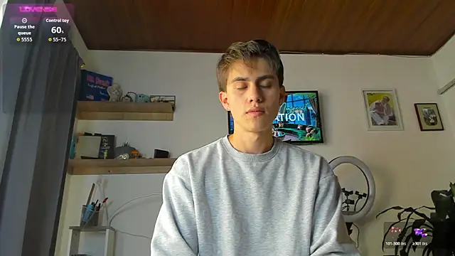 manucute 23  online show from 12-19-25, 02:19