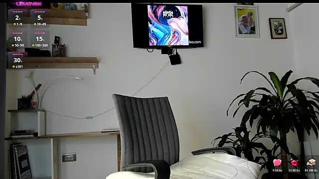 manucute 23  online show from 03-18-26, 03:24