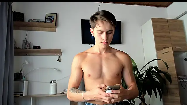 manucute 23  online show from 06-20-26, 03:50