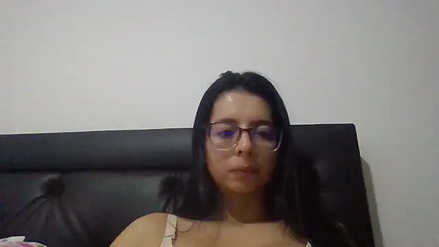 IsabellaJames online show from 02-26-25, 01:36