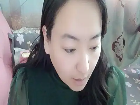 Snapshot of Xylona666 chatting on 02-01-25, 09:43 Xylona666 online show from 02-01-25, 09:43